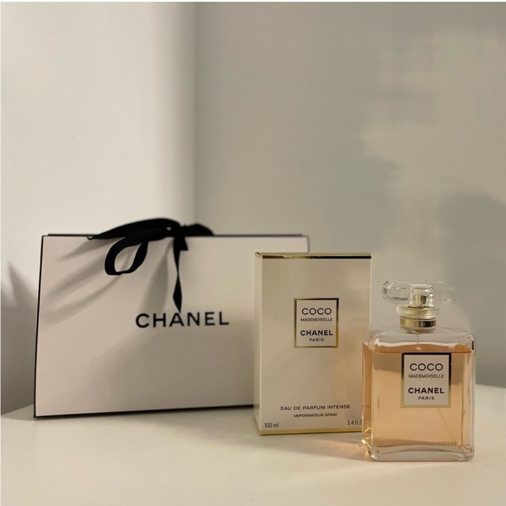 COCO Mademoiselle Perfume